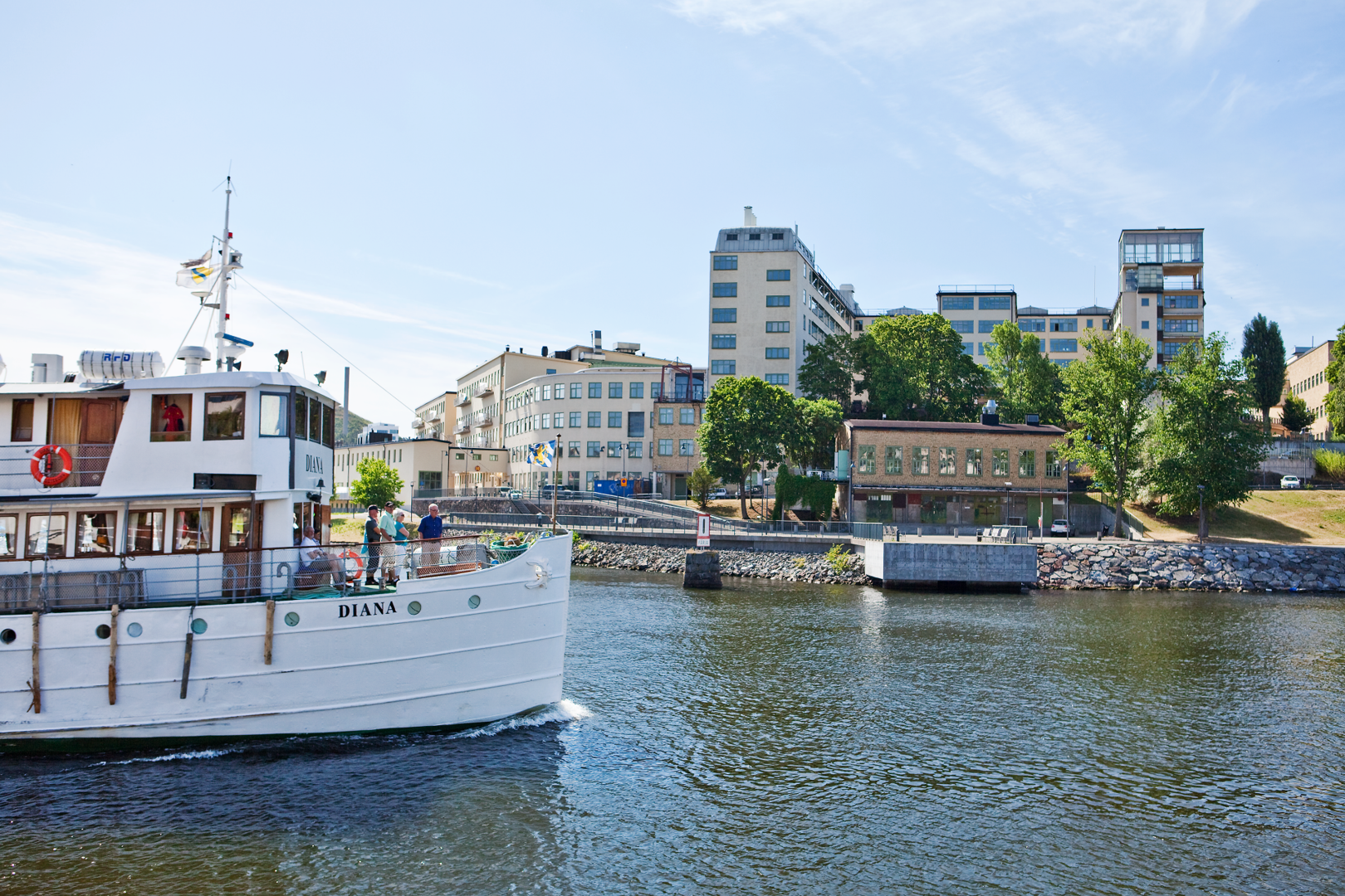 Till Hammarby Sjöstad kommer man också med båt från exempelvis Nybroplan.